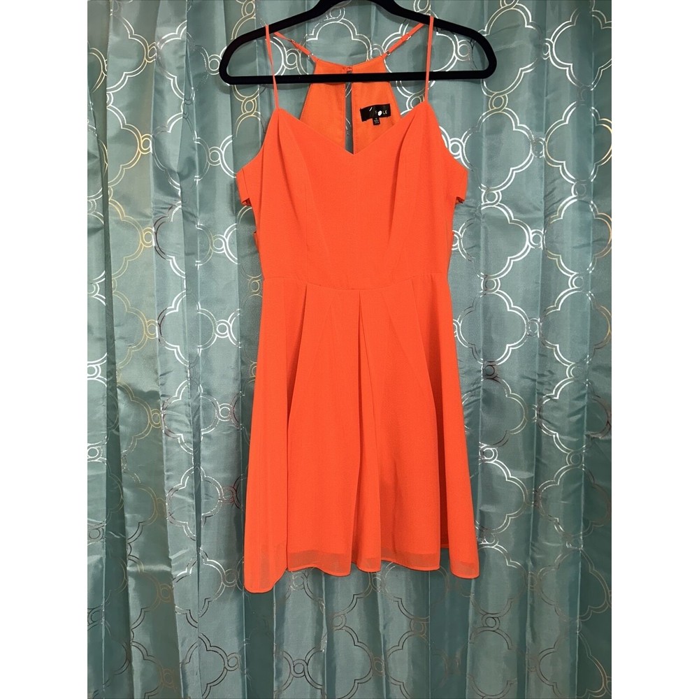 Fable Xs Dress. Fit And Flare. Side Back Cut Outs. Slit Back. Adjust Straps.